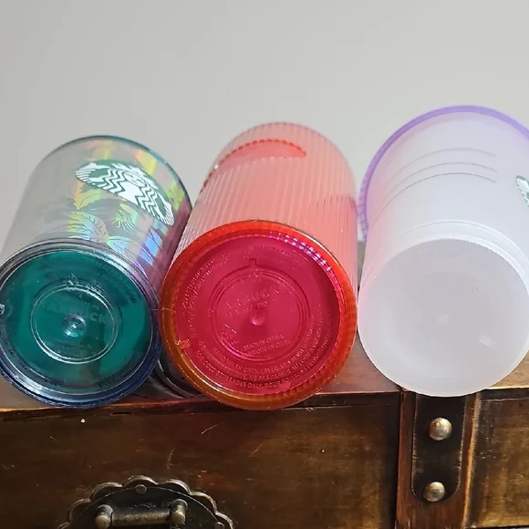 Starbucks Green and Silver, Hot Pink, Frosted Pink, and Clear FrostedTumbler Lot - Picture 4 of 11